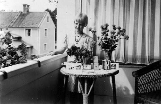 Photo of Dollan Rinell, 10th birthday party, Mjolby, Sweden, July 1937